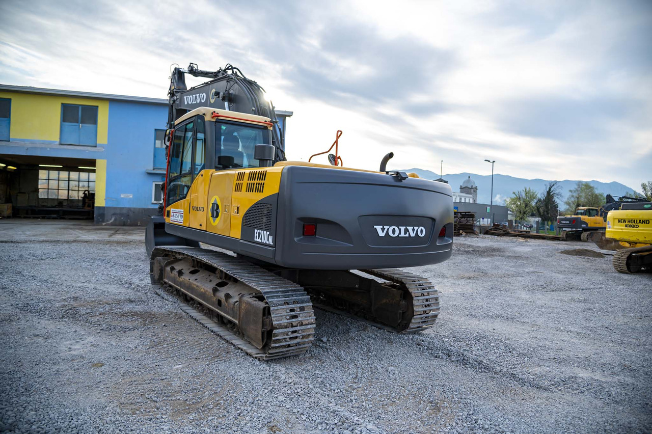 VOLVO EC210CNL - Crawler excavator: picture 5 VOLVO EC210CNL - Crawler excavator: picture 5