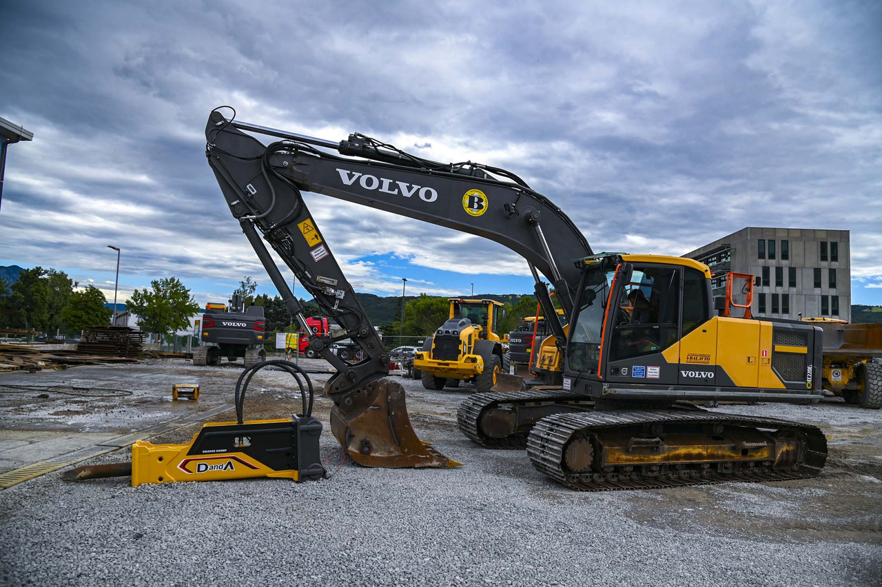 VOLVO EC220EL - Crawler excavator: picture 5 VOLVO EC220EL - Crawler excavator: picture 5