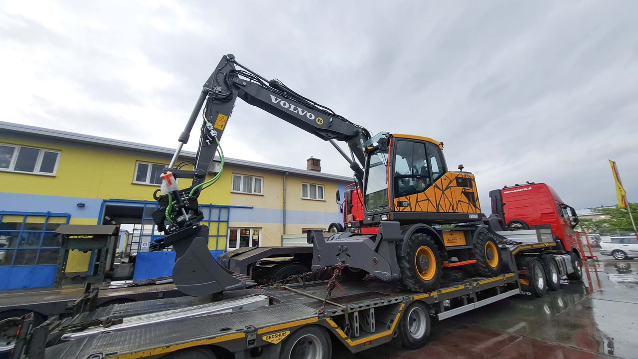 VOLVO EWR150E - Wheel excavator: picture 1 VOLVO EWR150E - Wheel excavator: picture 1