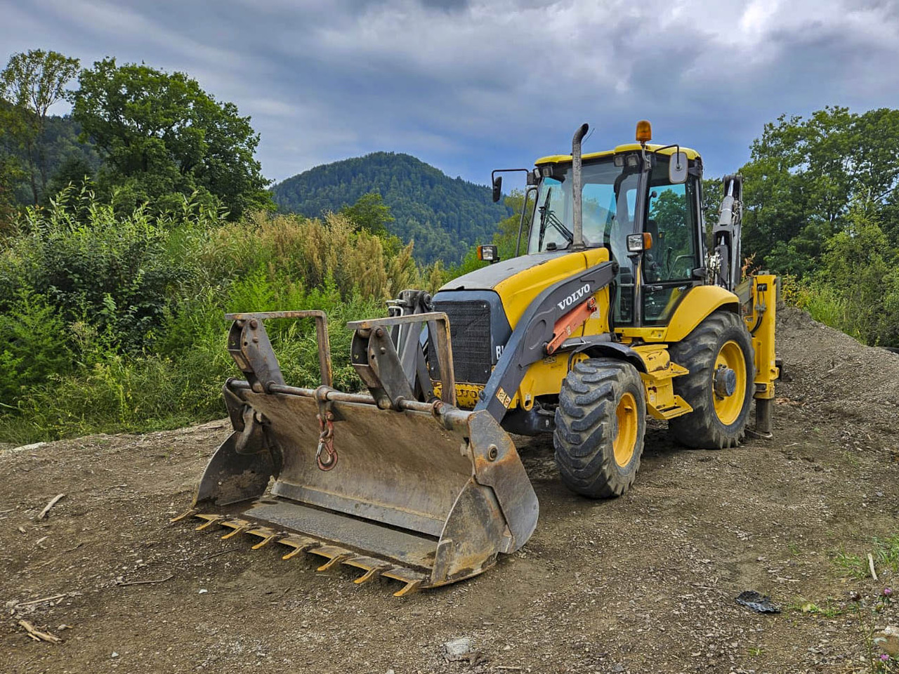 Volvo BL71 - Backhoe loader: picture 1 Volvo BL71 - Backhoe loader: picture 1