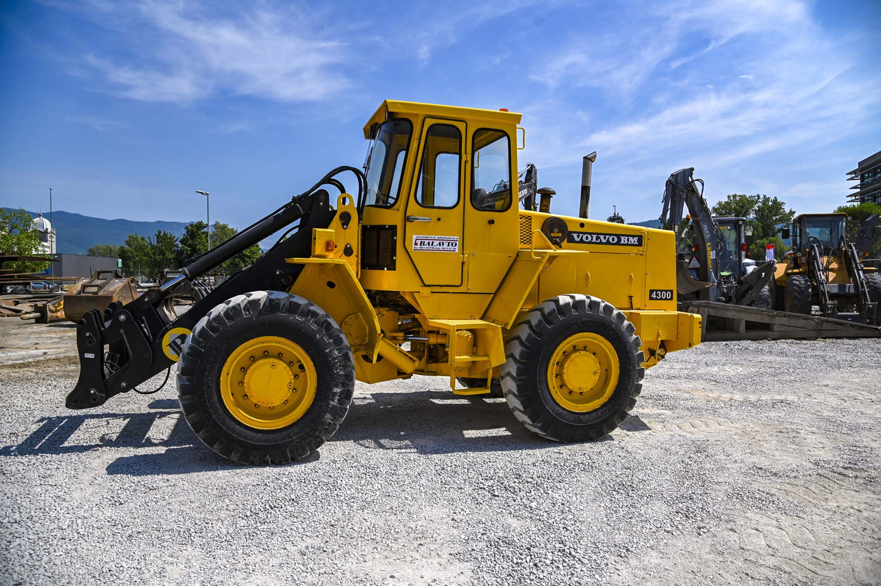 Volvo BM4300 - Wheel loader: picture 3 Volvo BM4300 - Wheel loader: picture 3