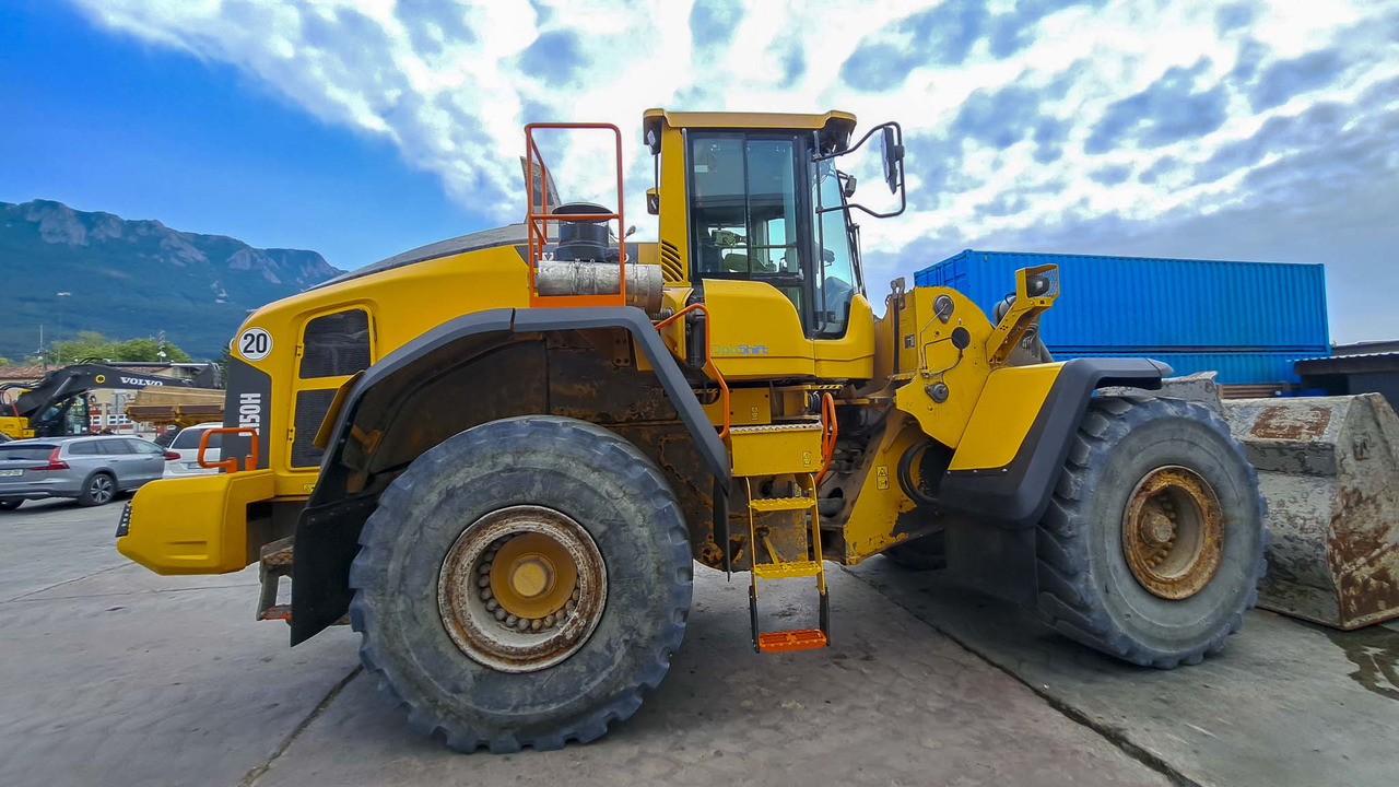 Volvo L150H - Wheel loader: picture 5 Volvo L150H - Wheel loader: picture 5
