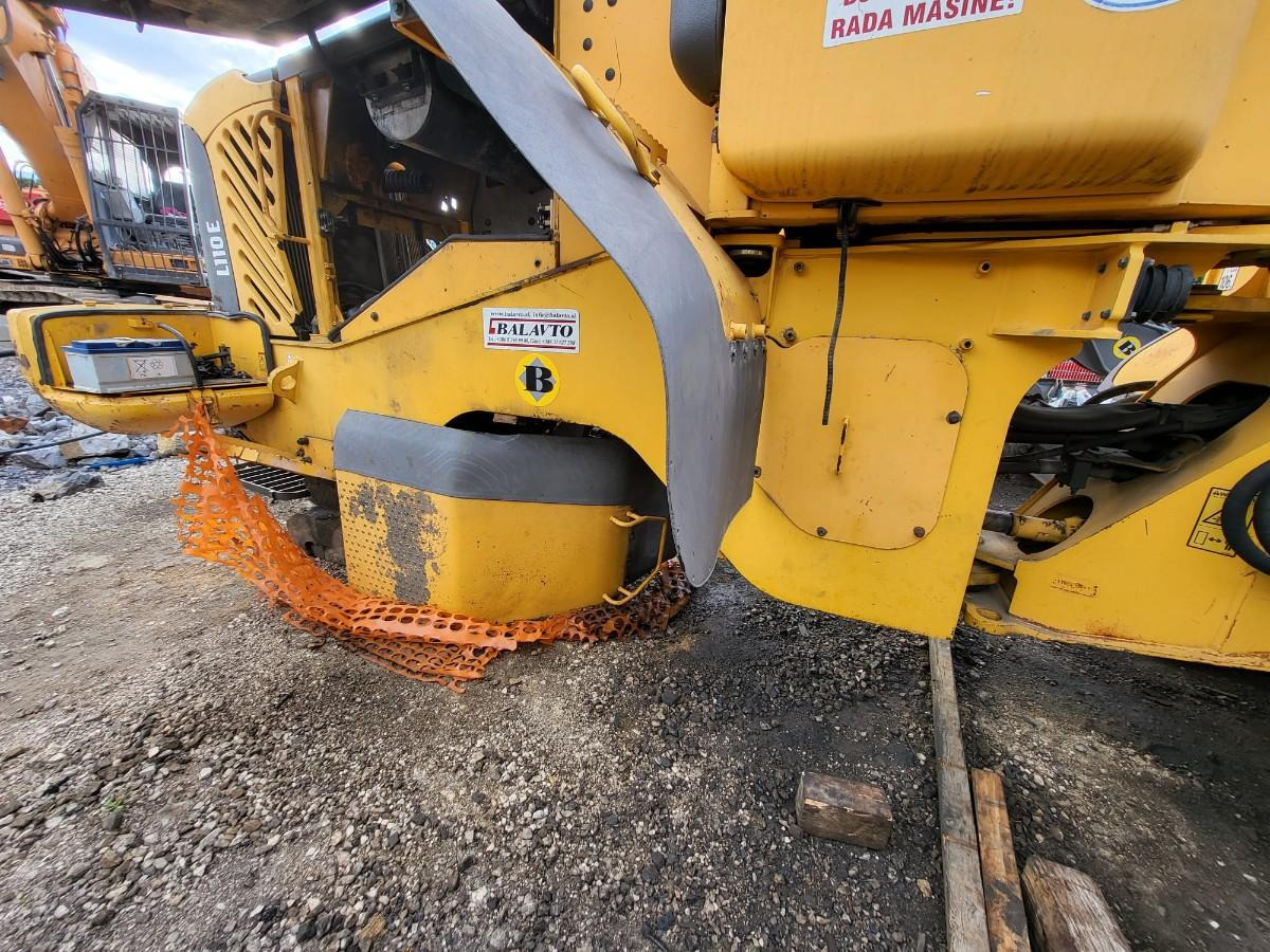 Volvo rear frame - Frame/ Chassis for Loader: picture 1 Volvo rear frame - Frame/ Chassis for Loader: picture 1