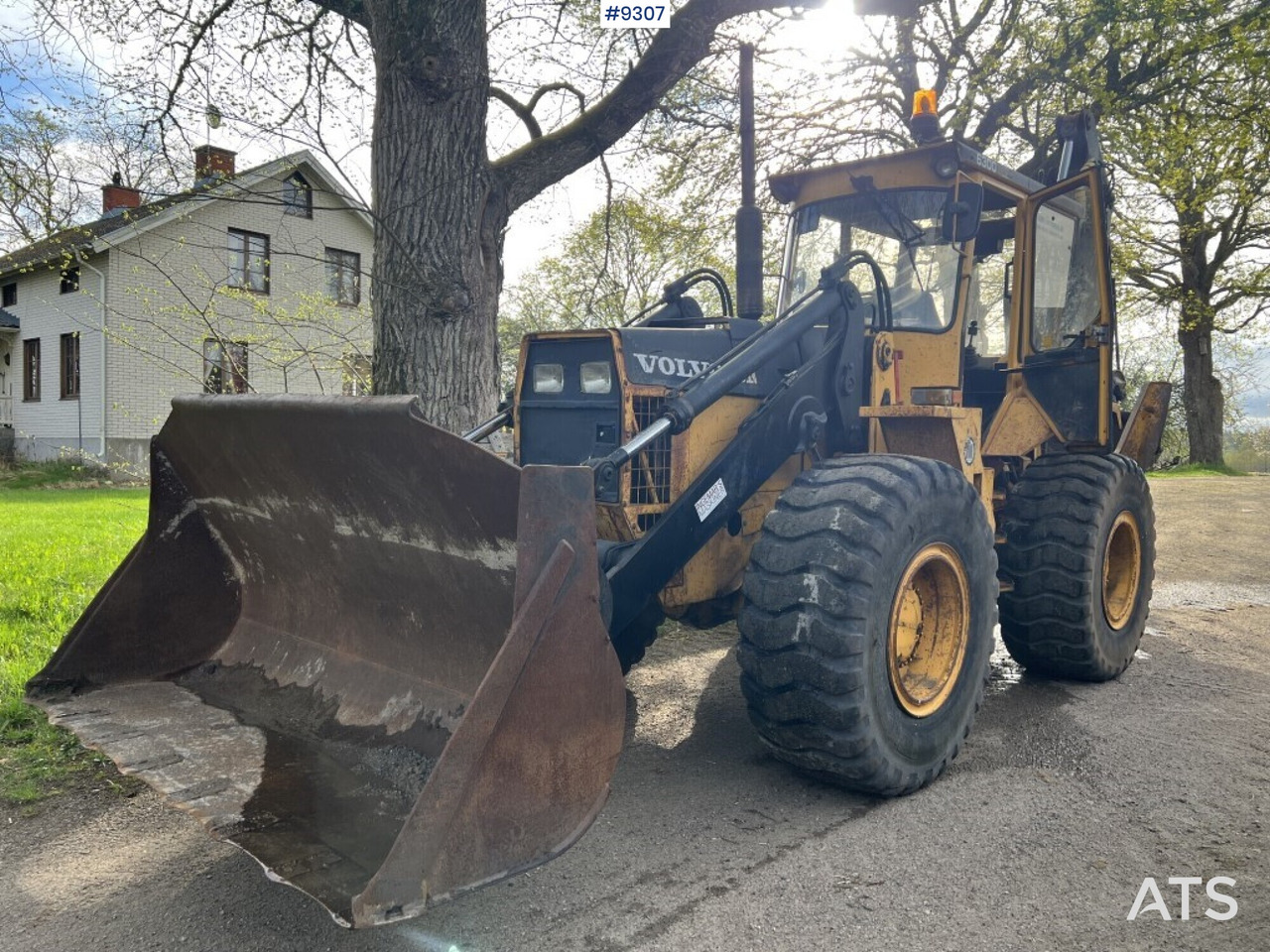 Backhoe loader VOLVO BM 6300 - Backhoe loader: picture 1 Backhoe loader VOLVO BM 6300 - Backhoe loader: picture 1