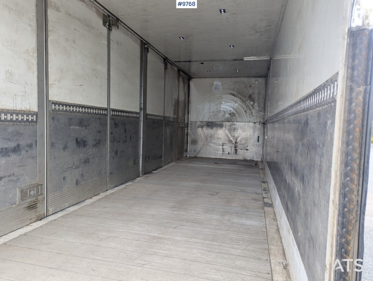 Leasing of  Box Truck Scania P280 4X2 with tail lift Box Truck Scania P280 4X2 with tail lift: picture 6