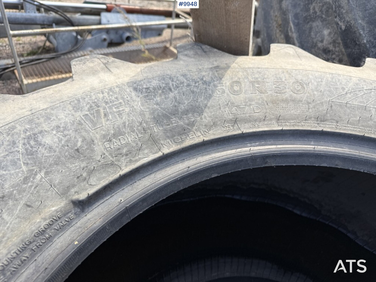 Tire for Farm tractor Däck till traktor Michelin fram och bak: picture 11