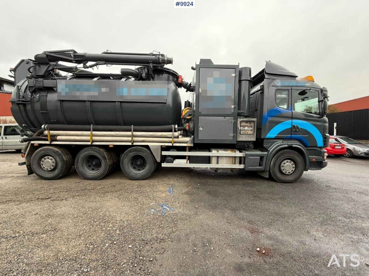 Dry vacuum loader Scania R114 8x4 - Vacuum truck: picture 5 Dry vacuum loader Scania R114 8x4 - Vacuum truck: picture 5