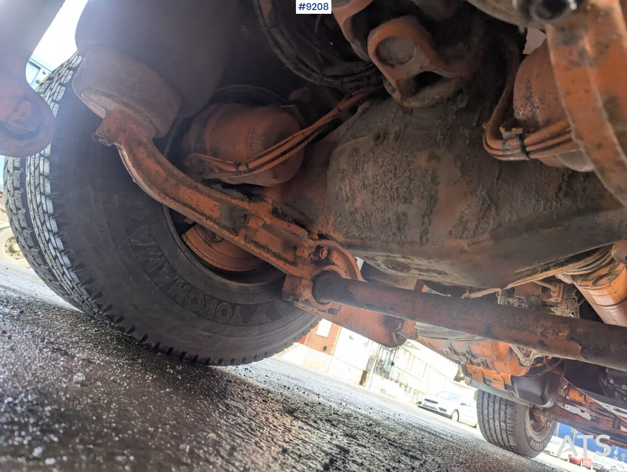 Tipper Dump / dozer truck Mercedes Benz Arocs 3251 8X4: picture 18