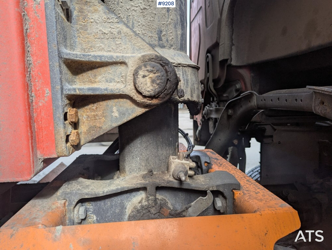 Tipper Dump / dozer truck Mercedes Benz Arocs 3251 8X4: picture 48