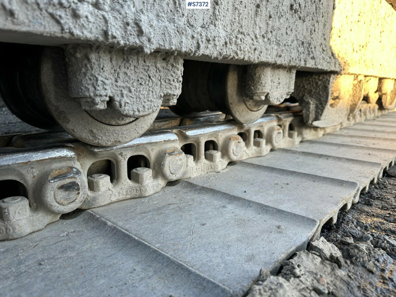 Crawler excavator EXCAVATOR WITH ROTOR, KOBELCO SK270SRLC-5 , DIGGING SYSTEM AND BUCKETS: picture 13