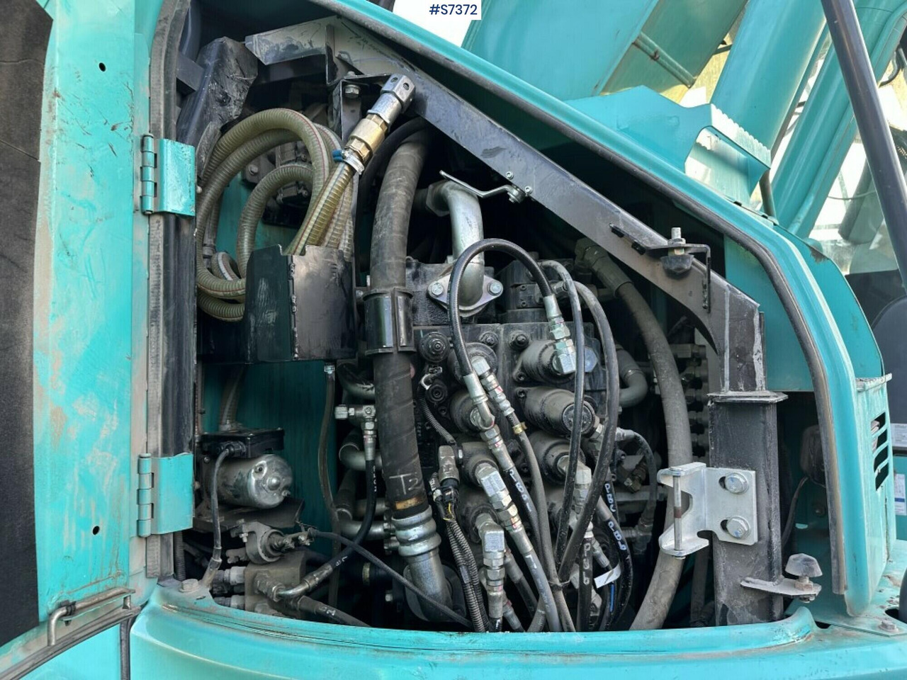 Crawler excavator EXCAVATOR WITH ROTOR, KOBELCO SK270SRLC-5 , DIGGING SYSTEM AND BUCKETS: picture 32