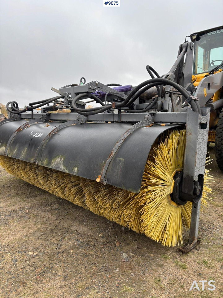 Holms Sweeper Large BM - Broom: picture 2 Holms Sweeper Large BM - Broom: picture 2