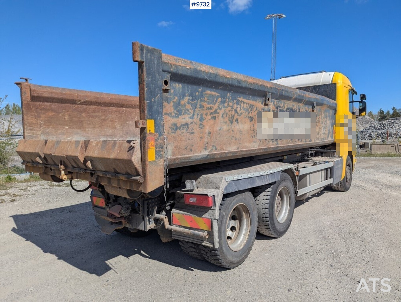 Hooklift Truck Scania R520 6x2 with flatbed - Hook lift truck: picture 3 Hooklift Truck Scania R520 6x2 with flatbed - Hook lift truck: picture 3