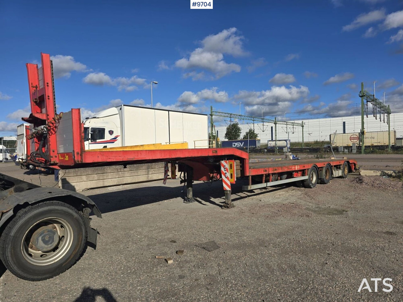 Jumbotrailer HRD NTG - Low loader semi-trailer: picture 2 Jumbotrailer HRD NTG - Low loader semi-trailer: picture 2
