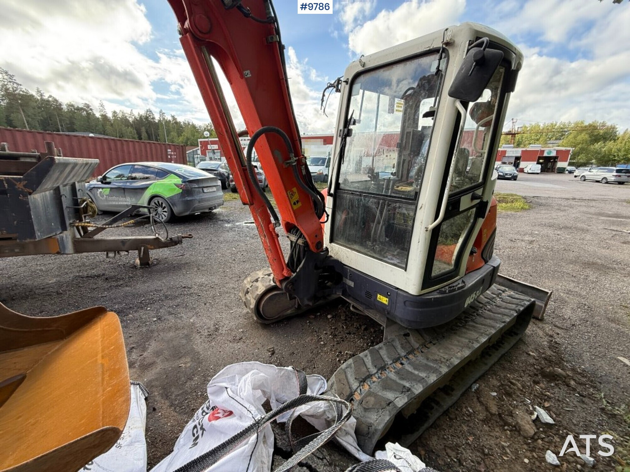 Kubota U45-3a crawler excavator with tiltrotator and buckets - Mini excavator: picture 3 Kubota U45-3a crawler excavator with tiltrotator and buckets - Mini excavator: picture 3