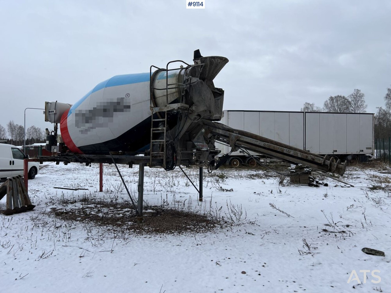 Liebherr Concrete Mixer at Laxoram - Concrete mixer drum: picture 3 Liebherr Concrete Mixer at Laxoram - Concrete mixer drum: picture 3