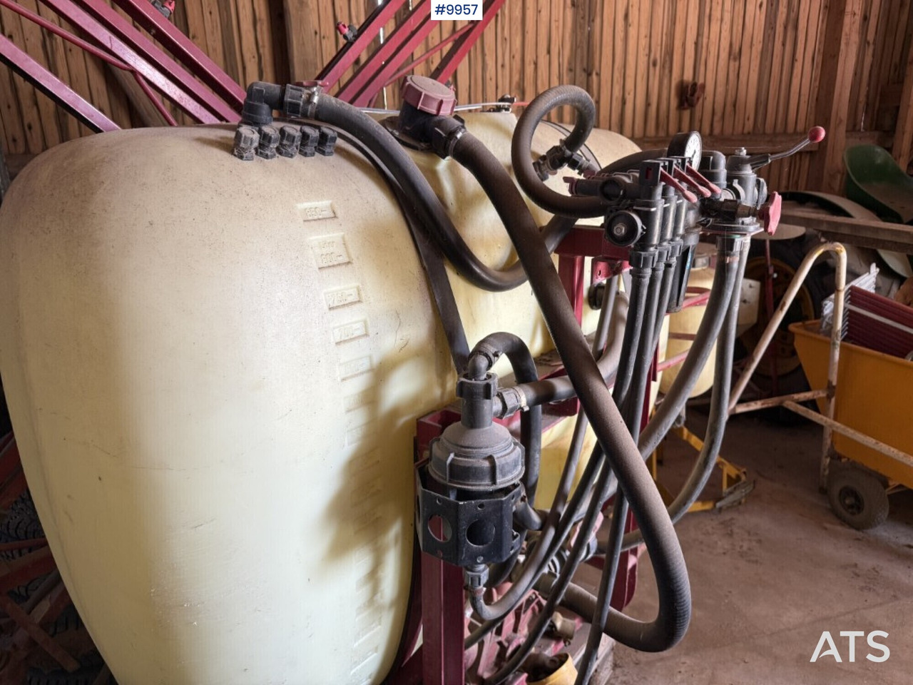 Tractor mounted sprayer Sprayer Hardi 800L 12m: picture 9