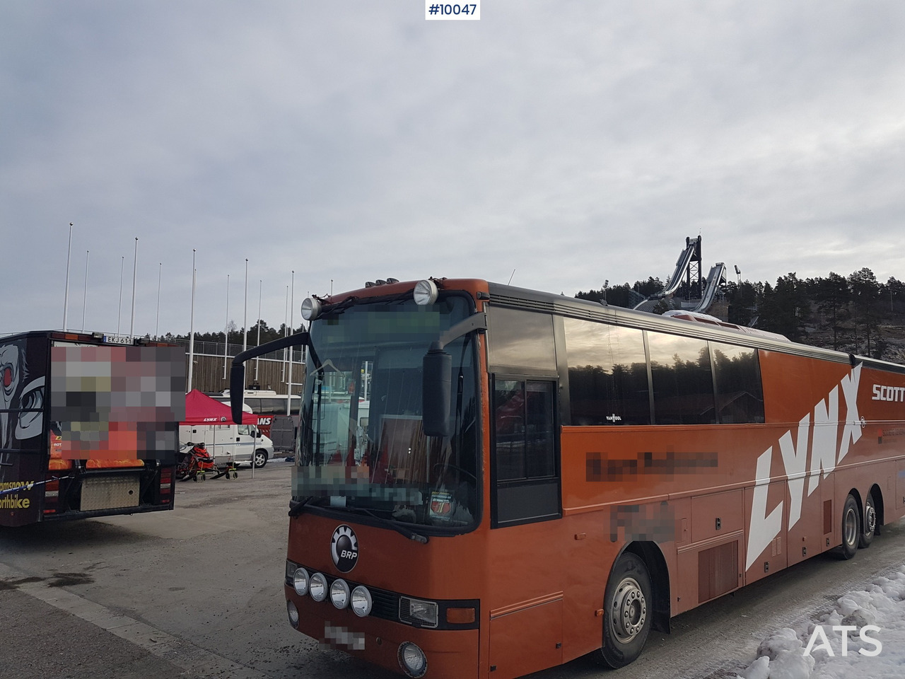 VOLVO B10M-70B Motorhome / Snowmobile bus with rear lift - Camper van: picture 3 VOLVO B10M-70B Motorhome / Snowmobile bus with rear lift - Camper van: picture 3