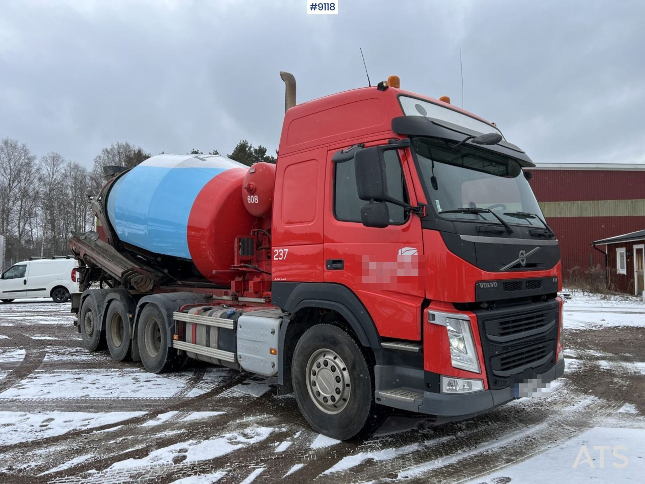 Volvo FM 8*4 Concrete truck - Concrete mixer truck: picture 2 Volvo FM 8*4 Concrete truck - Concrete mixer truck: picture 2