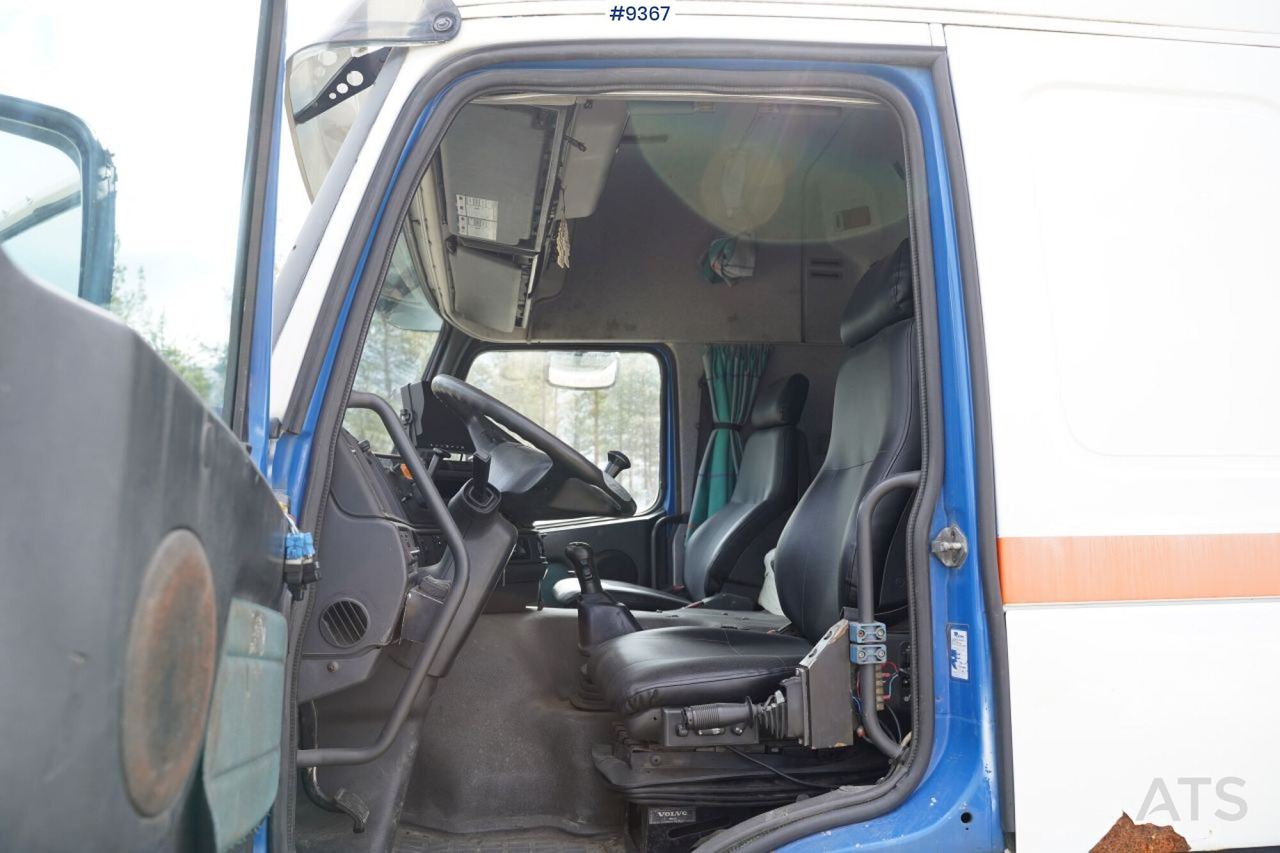 Volvo FM12 Spare parts car - Cab chassis truck: picture 5 Volvo FM12 Spare parts car - Cab chassis truck: picture 5