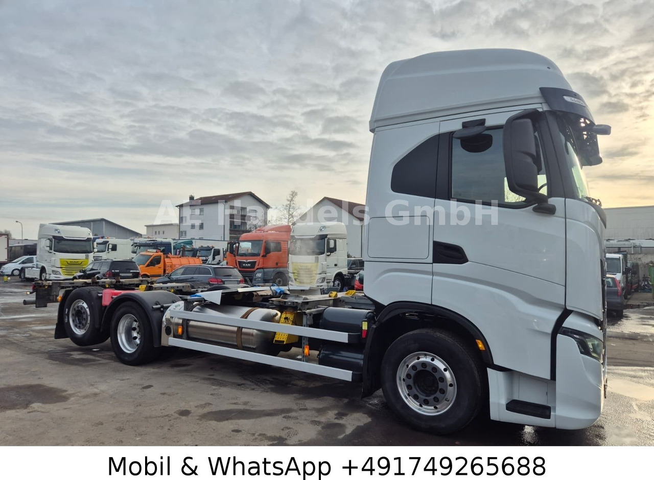 Iveco S-Way 460 AS BDF LNG *Retarder/Lenk+Lift/Multi - Container transporter/ Swap body truck: picture 2 Iveco S-Way 460 AS BDF LNG *Retarder/Lenk+Lift/Multi - Container transporter/ Swap body truck: picture 2
