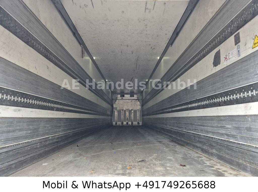 Krone SZ Carrier Vector 1950 *+-30°*Rolltor/Smartboard - Refrigerator semi-trailer: picture 4 Krone SZ Carrier Vector 1950 *+-30°*Rolltor/Smartboard - Refrigerator semi-trailer: picture 4
