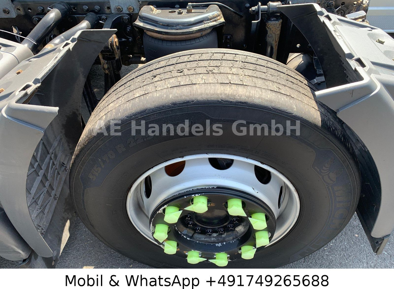 Container transporter/ Swap body truck MAN TGX 26.440 XLX LL 6x2 *Retarder/LDW/LBW/3.Lenk: picture 13 Container transporter/ Swap body truck MAN TGX 26.440 XLX LL 6x2 *Retarder/LDW/LBW/3.Lenk: picture 13