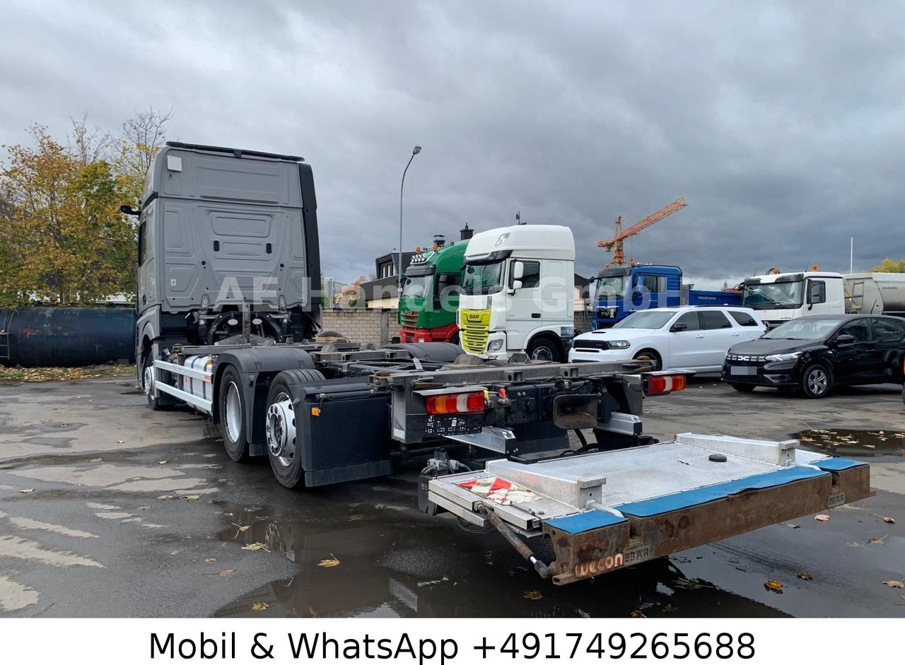 Mercedes-Benz Actros V 2545 BigSpace LL*Retarder/LBW/Lenk+Lift - Container transporter/ Swap body truck: picture 4 Mercedes-Benz Actros V 2545 BigSpace LL*Retarder/LBW/Lenk+Lift - Container transporter/ Swap body truck: picture 4