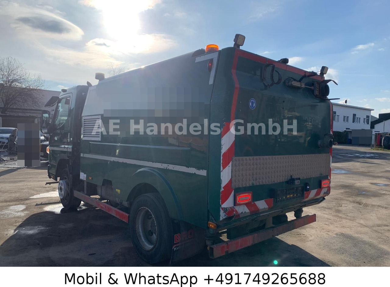 Mitsubishi Canter FUSO 7C15 BROCK SL140 *Automatik/Kamera - Road sweeper: picture 3 Mitsubishi Canter FUSO 7C15 BROCK SL140 *Automatik/Kamera - Road sweeper: picture 3