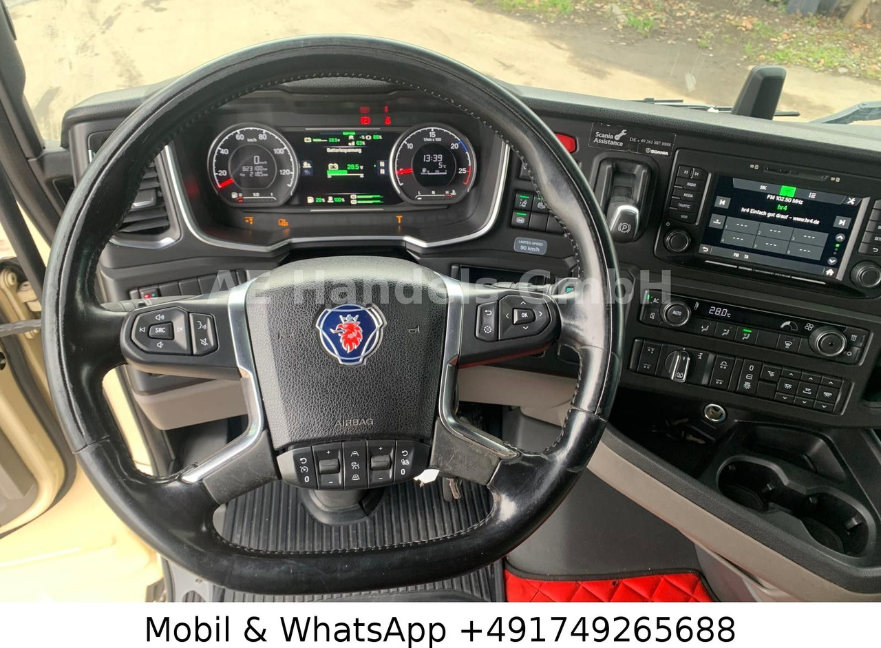 Container transporter/ Swap body truck Scania S450 HighLine LL 6x2 BDF*Retarder/AHK/2xTank/ACC: picture 25 Container transporter/ Swap body truck Scania S450 HighLine LL 6x2 BDF*Retarder/AHK/2xTank/ACC: picture 25