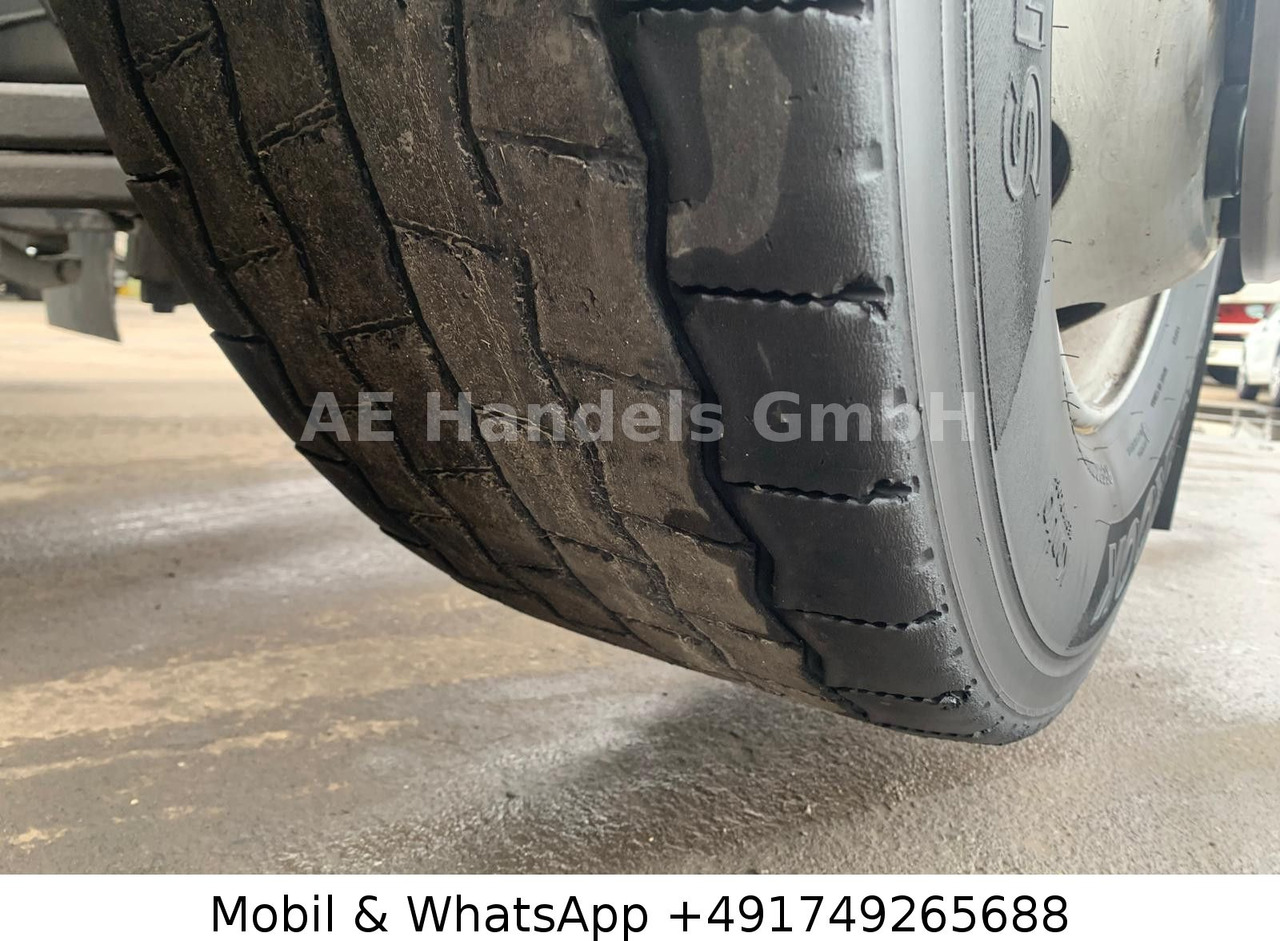 Container transporter/ Swap body truck Scania S450 HighLine LL 6x2 BDF*Retarder/AHK/2xTank/ACC: picture 16 Container transporter/ Swap body truck Scania S450 HighLine LL 6x2 BDF*Retarder/AHK/2xTank/ACC: picture 16