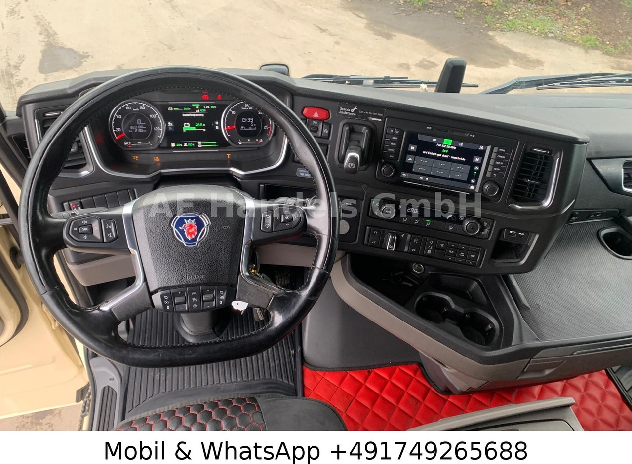 Container transporter/ Swap body truck Scania S450 HighLine LL 6x2 BDF*Retarder/AHK/2xTank/ACC: picture 26 Container transporter/ Swap body truck Scania S450 HighLine LL 6x2 BDF*Retarder/AHK/2xTank/ACC: picture 26