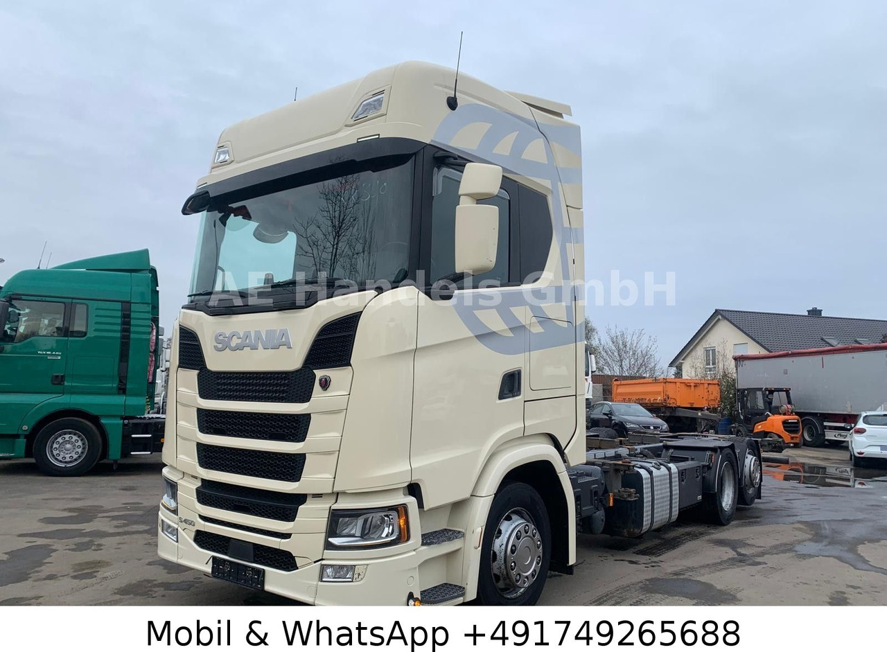 Container transporter/ Swap body truck Scania S450 HighLine LL 6x2 BDF*Retarder/AHK/2xTank/ACC: picture 8 Container transporter/ Swap body truck Scania S450 HighLine LL 6x2 BDF*Retarder/AHK/2xTank/ACC: picture 8