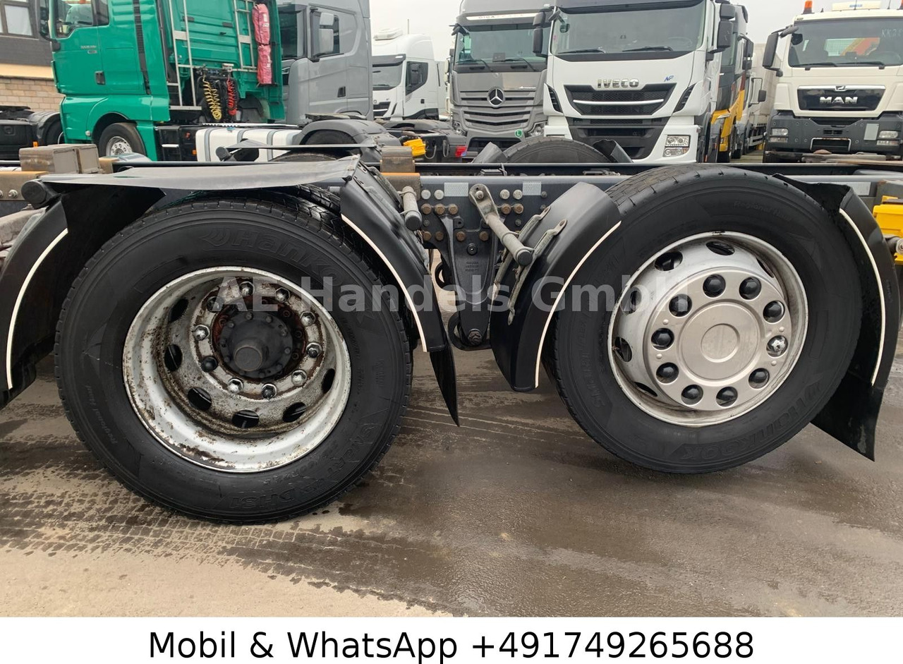 Container transporter/ Swap body truck Scania S450 HighLine LL 6x2 BDF*Retarder/AHK/2xTank/ACC: picture 22 Container transporter/ Swap body truck Scania S450 HighLine LL 6x2 BDF*Retarder/AHK/2xTank/ACC: picture 22