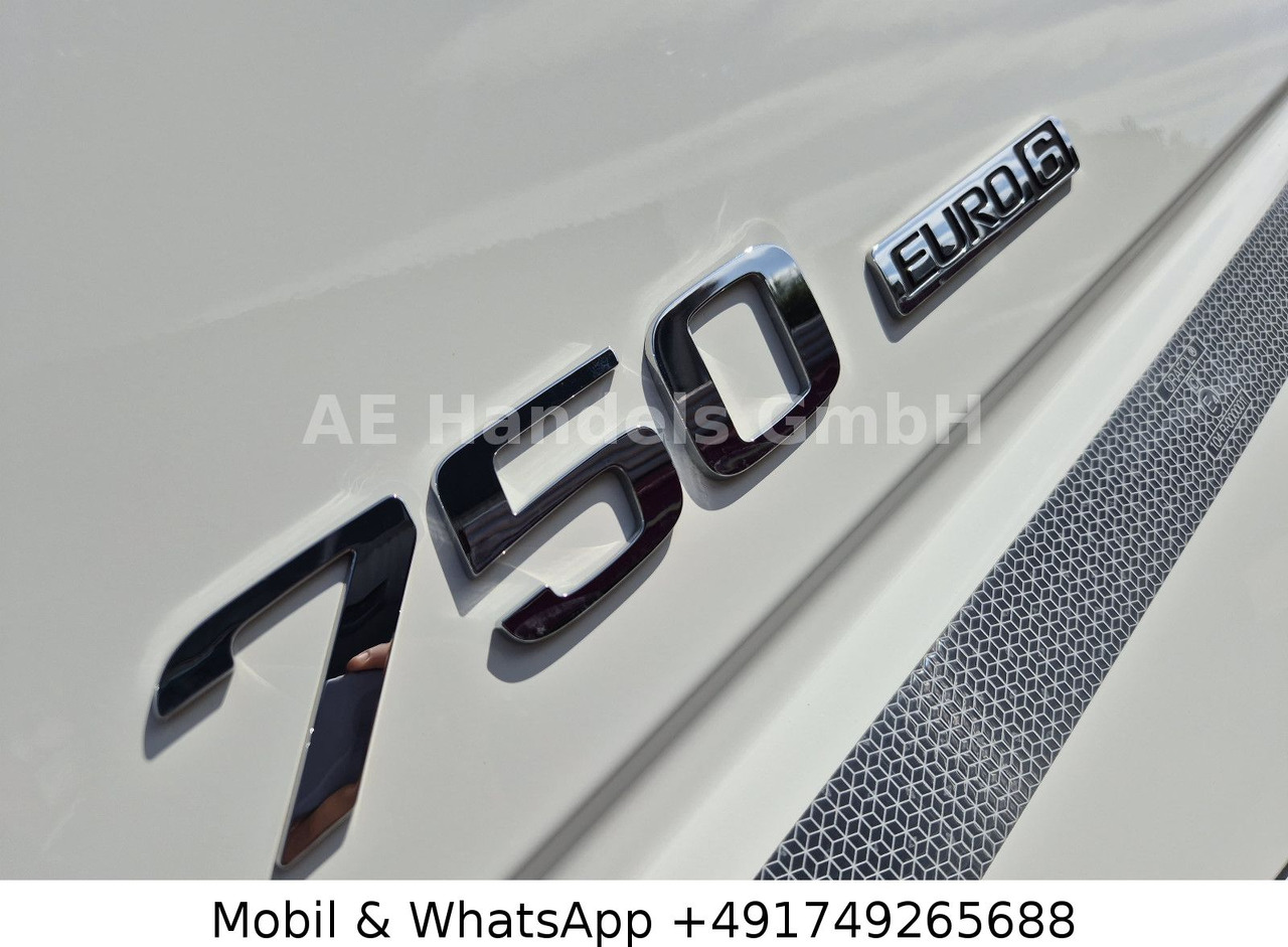 Tractor unit Volvo FH 750 Globe XL LL 8x4 *Retarder/Turbo-Compound: picture 11