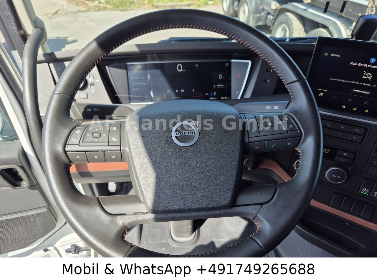 Tractor unit Volvo FH 750 Globe XL LL 8x4 *Retarder/Turbo-Compound: picture 29