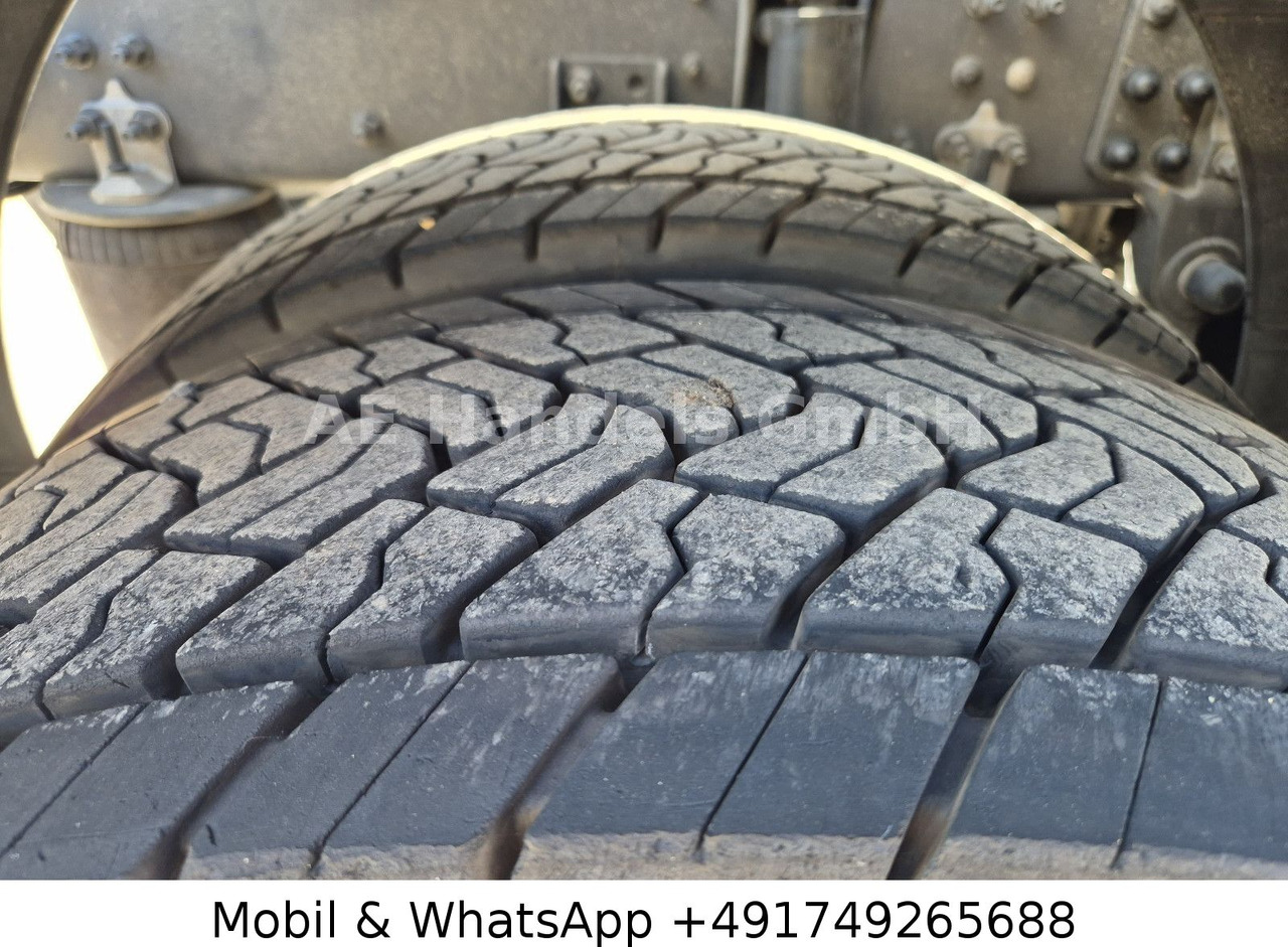 Tractor unit Volvo FH 750 Globe XL LL 8x4 *Retarder/Turbo-Compound: picture 17