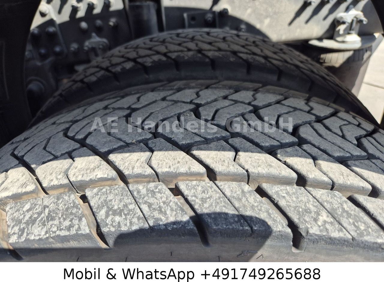 Tractor unit Volvo FH 750 Globe XL LL 8x4 *Retarder/Turbo-Compound: picture 21