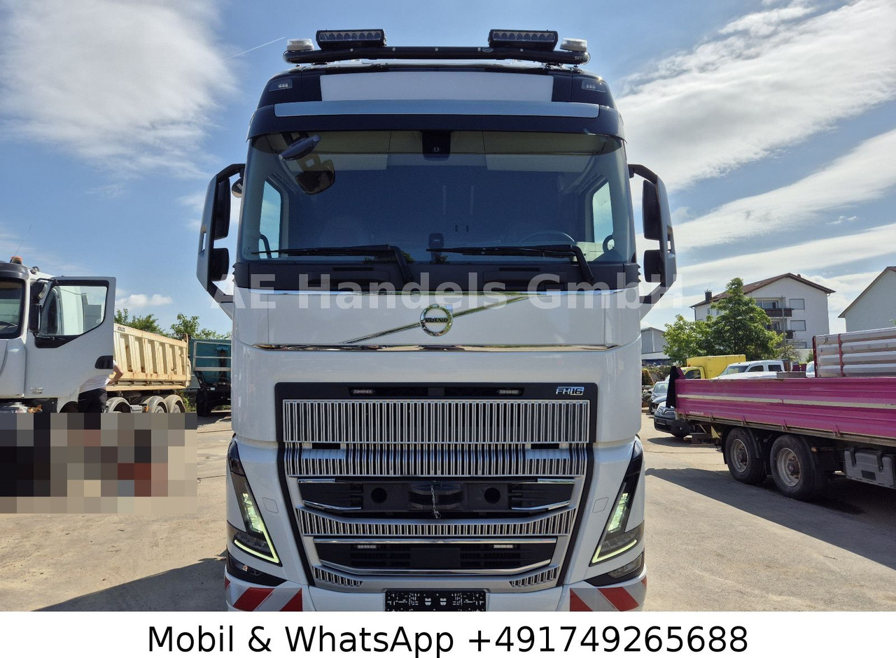 Tractor unit Volvo FH 750 Globe XL LL 8x4 *Retarder/Turbo-Compound: picture 9