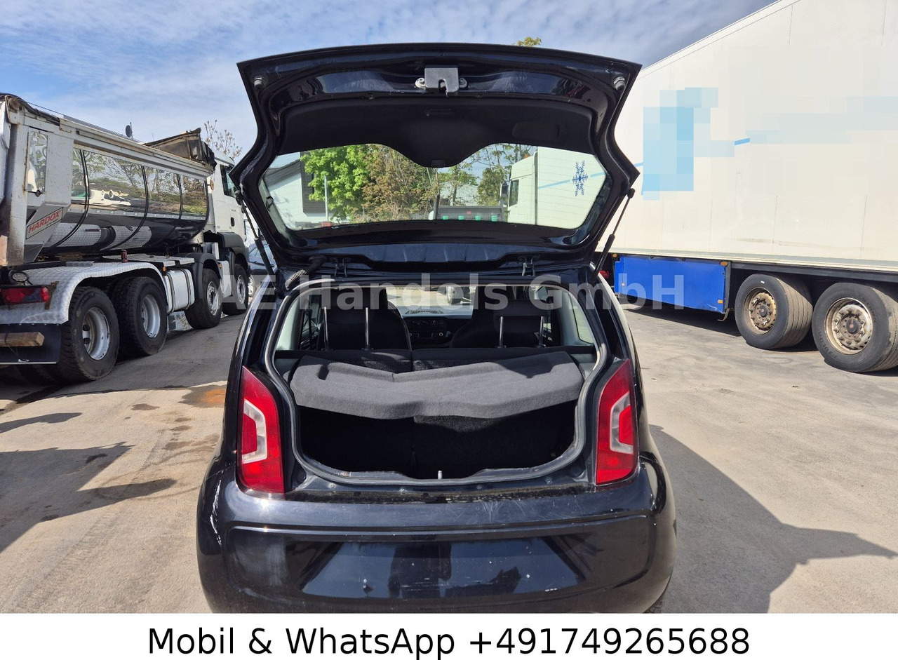 Volkswagen up! move up! 1.0 *Manual / Klima - Car: picture 5 Volkswagen up! move up! 1.0 *Manual / Klima - Car: picture 5