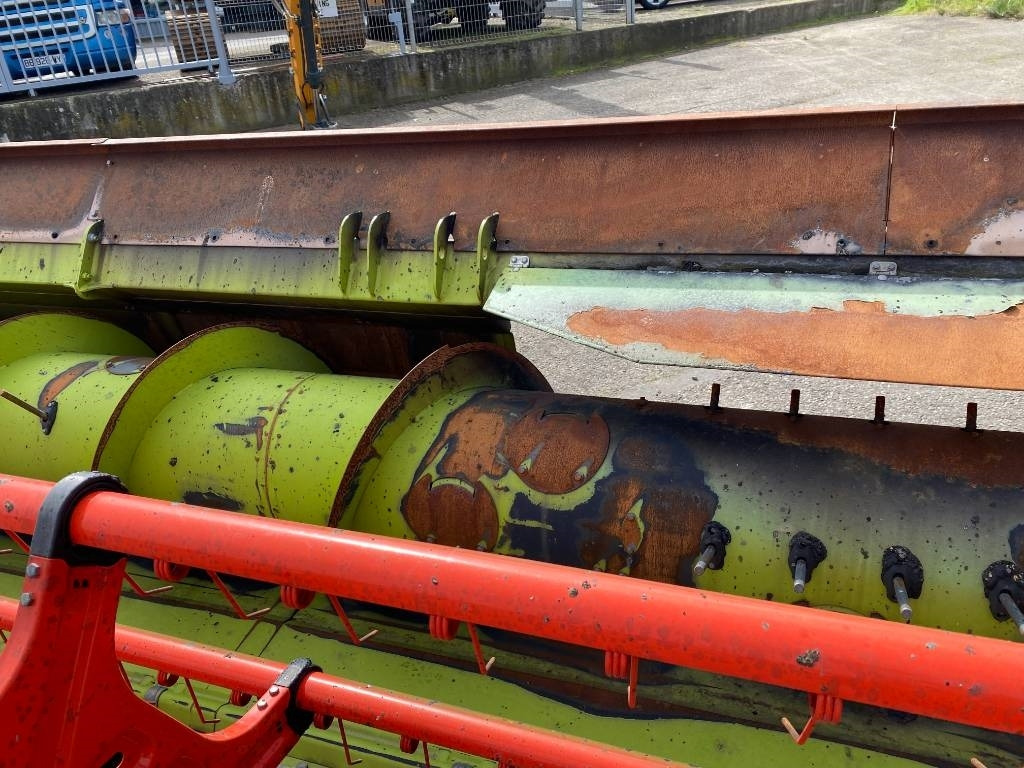 Harvester attachment Claas V770 Type 528: picture 31