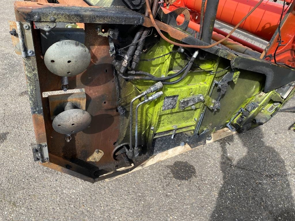 Harvester attachment Claas V770 Type 528: picture 37