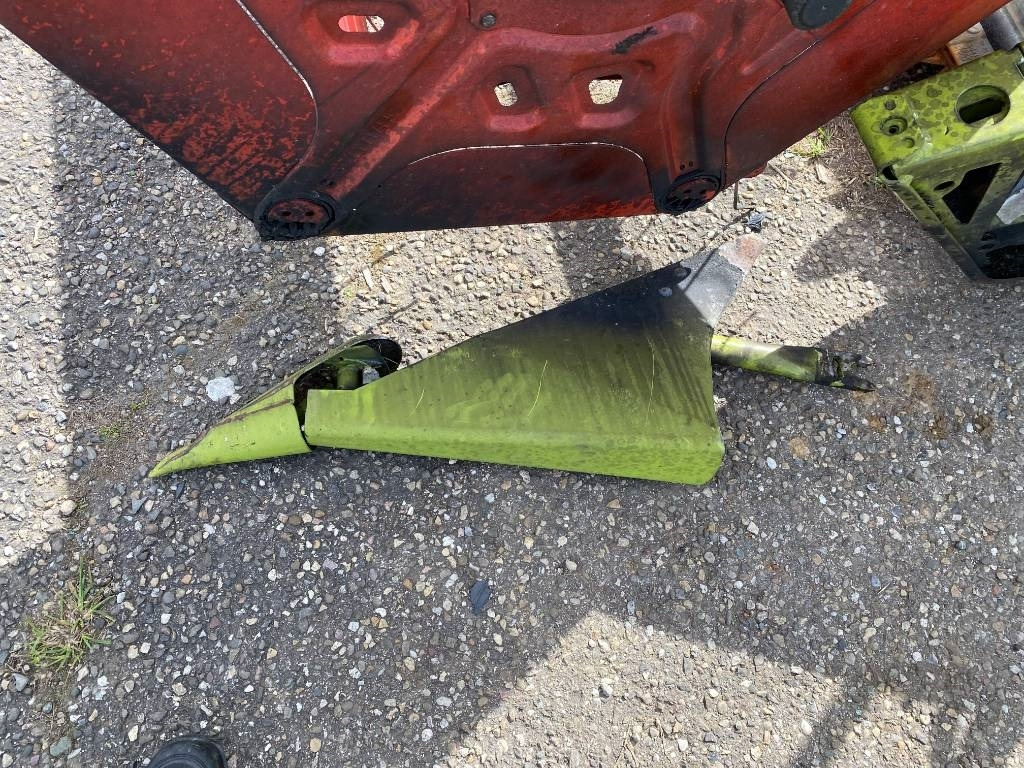 Harvester attachment Claas V770 Type 528: picture 48