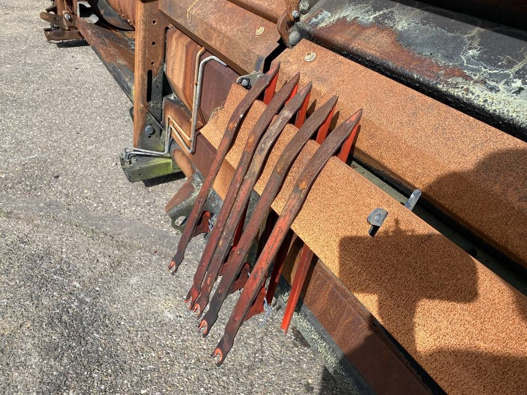 Harvester attachment Claas V770 Type 528: picture 19