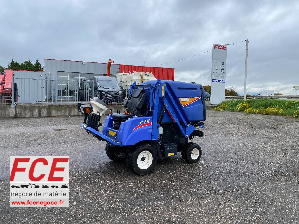Iseki SF 235F 1er Main endommagée  - Garden mower: picture 1 Iseki SF 235F 1er Main endommagée  - Garden mower: picture 1