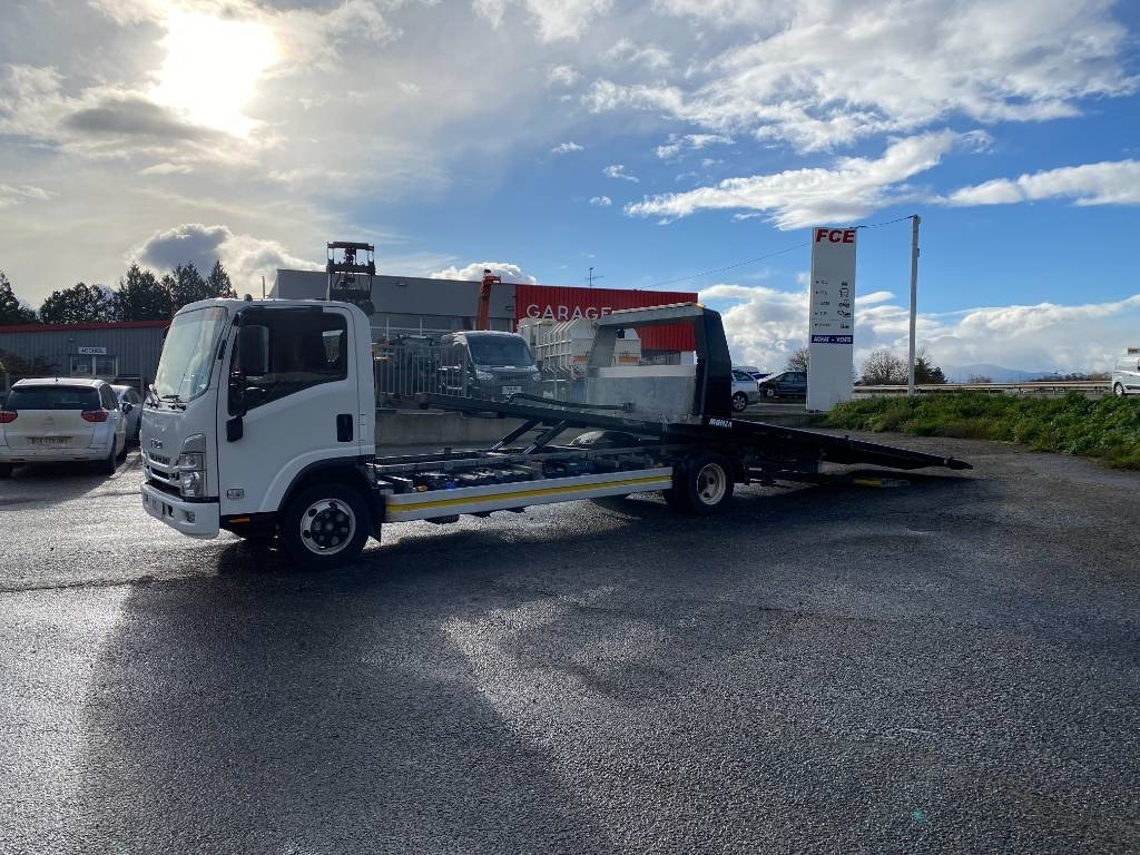 Isuzu P75-S2/MONZA 1er Main Carte grise Française - Tow truck: picture 2 Isuzu P75-S2/MONZA 1er Main Carte grise Française - Tow truck: picture 2