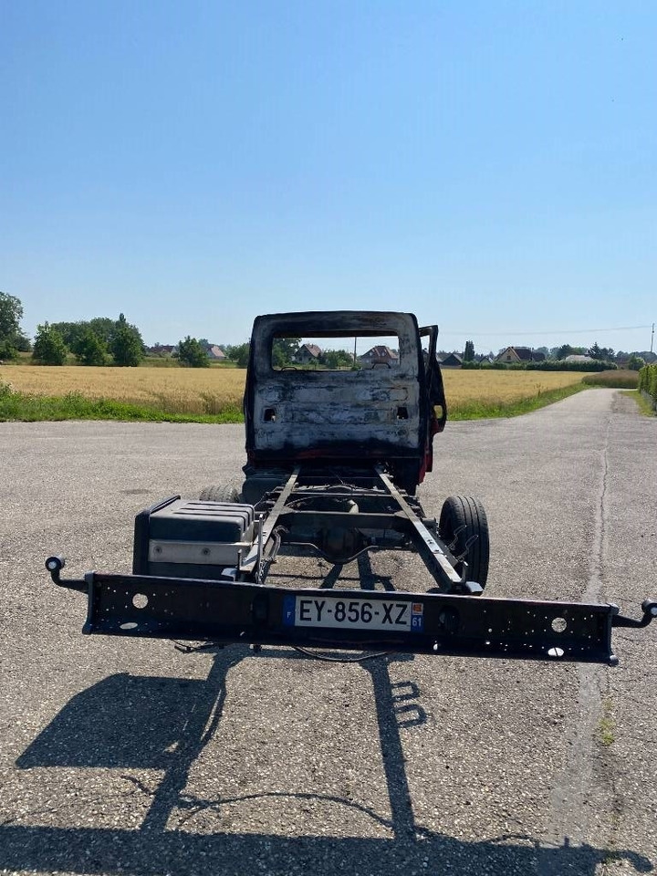 Iveco DAILY 33S12 / 2.3D 115 - Panel van: picture 5 Iveco DAILY 33S12 / 2.3D 115 - Panel van: picture 5