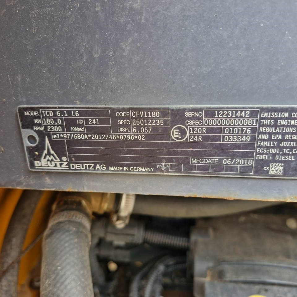 Forage mixer wagon Lucas Autospire G240: picture 13 Forage mixer wagon Lucas Autospire G240: picture 13