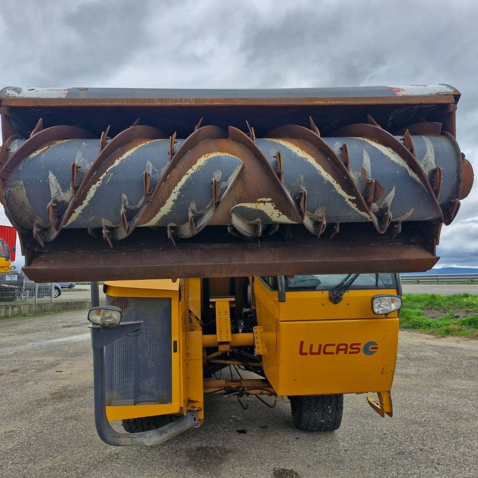 Forage mixer wagon Lucas Autospire G240: picture 28 Forage mixer wagon Lucas Autospire G240: picture 28