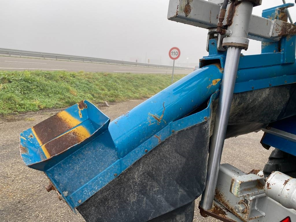 Fertilizer spreader MDM RE 813 Origine Française endommagé: picture 8